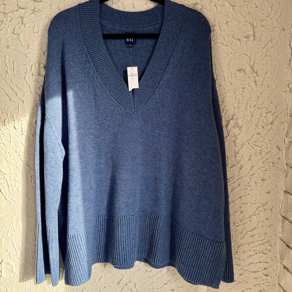 GAP Women's Oversized Deep Blue V-Neck Sweater